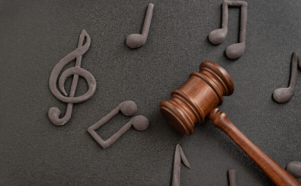 Droits d'auteur : c'est quoi un travail collaboratif ?