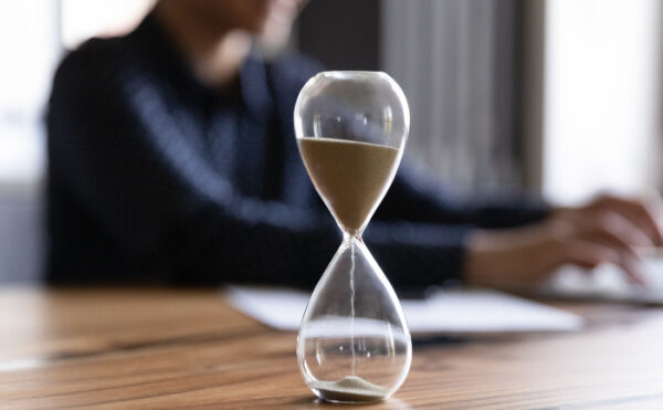 Bouclier et amortisseur : mêmes systèmes, nouveaux délais !