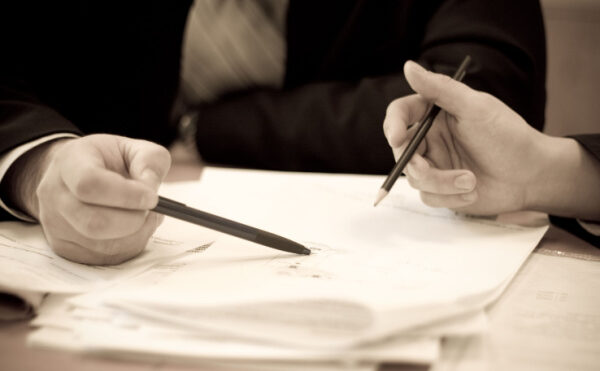 Dirigeant de société = créancier professionnel ?