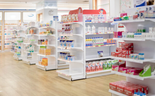 Pharmacies : place aux produits à base d’acide hyaluronique !