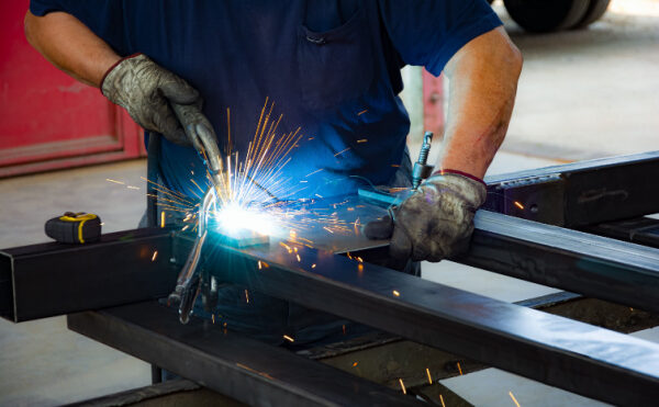 Exonération de taxe foncière propre au secteur de l’industrie : le juge s’en mêle !