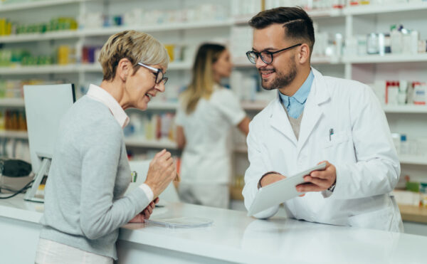 Angine ? Pensez pharmacie !