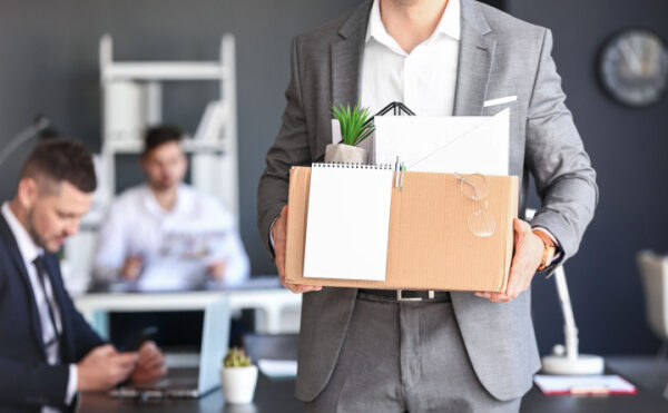 Démission en raison de faits reprochés à l’employeur = « vraie démission » ?