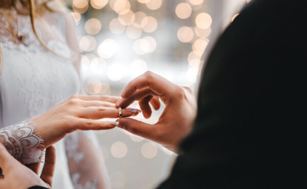 Déclaration d’impôt : mariés à l’étranger…mais pas (encore) en France !