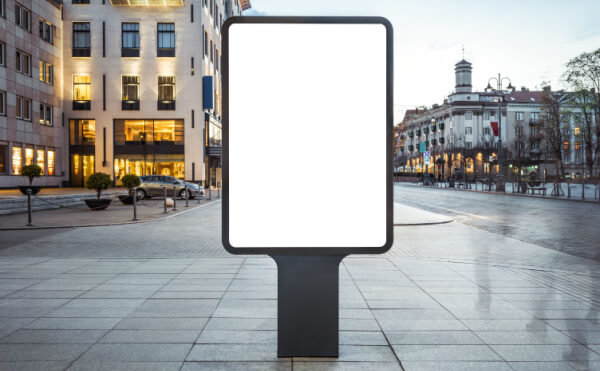 Publicités et enseignes : des précisions de tailles !