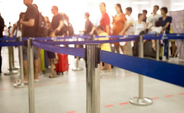 Reconnaissance faciale dans les aéroports : encore un stockage de données ?