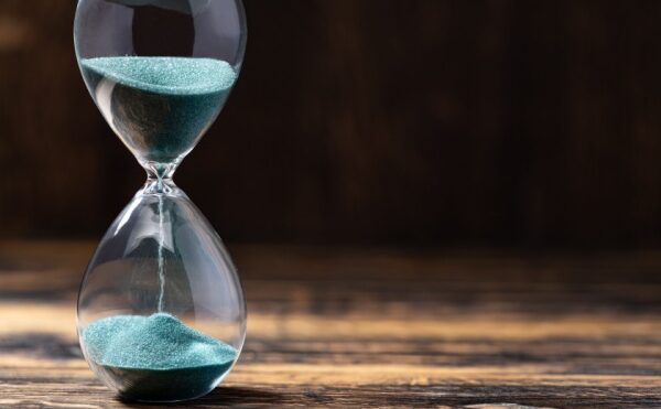 Action devant les prud’hommes et délai pour agir : un cas de prescription particulier