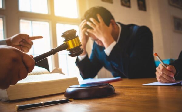 Liquidation judiciaire et clôture d’un compte en banque : un peu de patience !