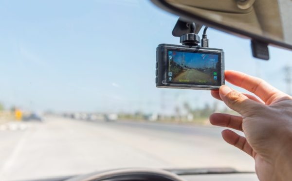 Véhicule d'entreprise, dashcam... et surveillance de l'employeur ?