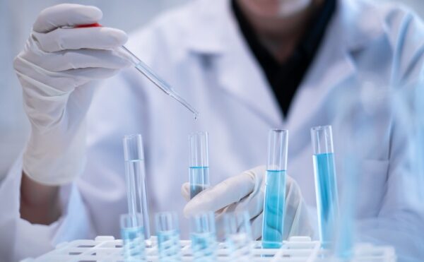 Santé au travail : on en sait plus sur l’analyse des substances dangereuses !