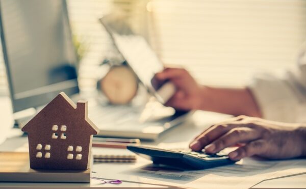 Délai de reprise et fausse domiciliation fiscale : précisions utiles