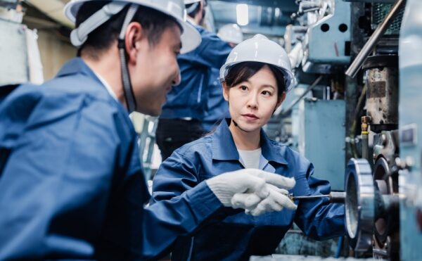 Travailleurs étrangers : remplacement du Passeport talent !