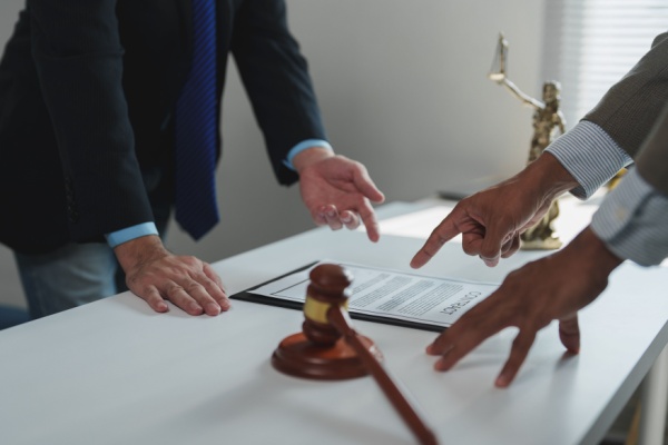 Cautionnement proportionnel aux revenus : prise en compte des indemnités kilométriques ?