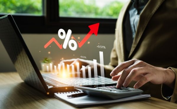 Artistes-auteurs : prolongation du taux réduit de retraite complémentaire !