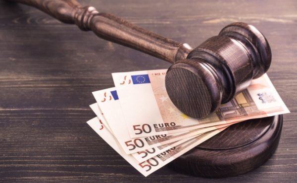 Sanction pour défaut de déclaration des provisions : même pour les reprises ?