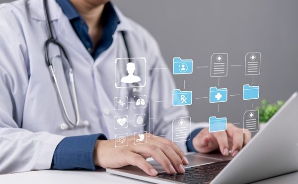 Données de santé : plus de transparence pour les hébergeurs
